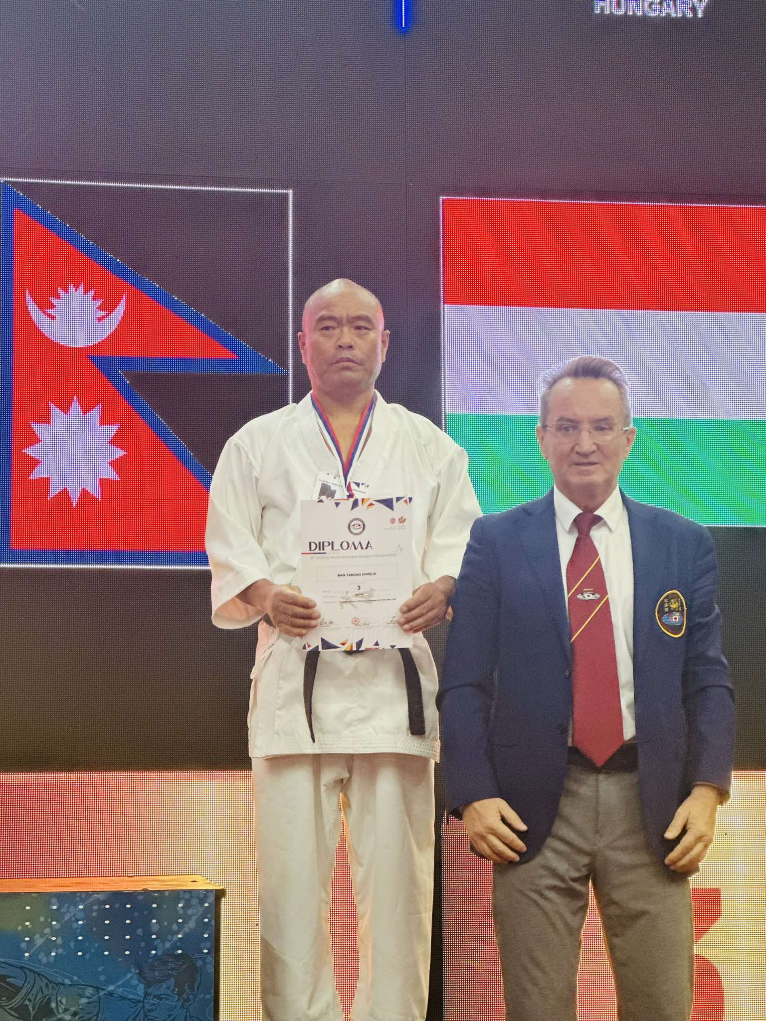 received_556977380354047